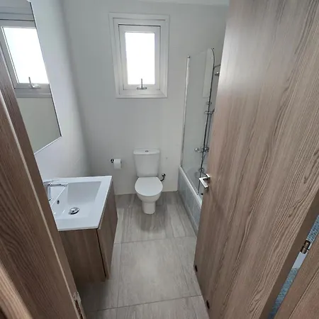 Mythical Sands Town House 2 Apartament Paralimni
